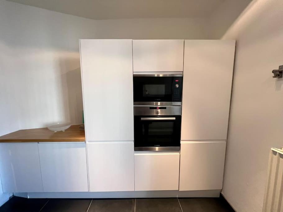 Bellevue - Grand Appartement Pour 5 Sur Les Quais De La Meuse Льєж Екстер'єр фото