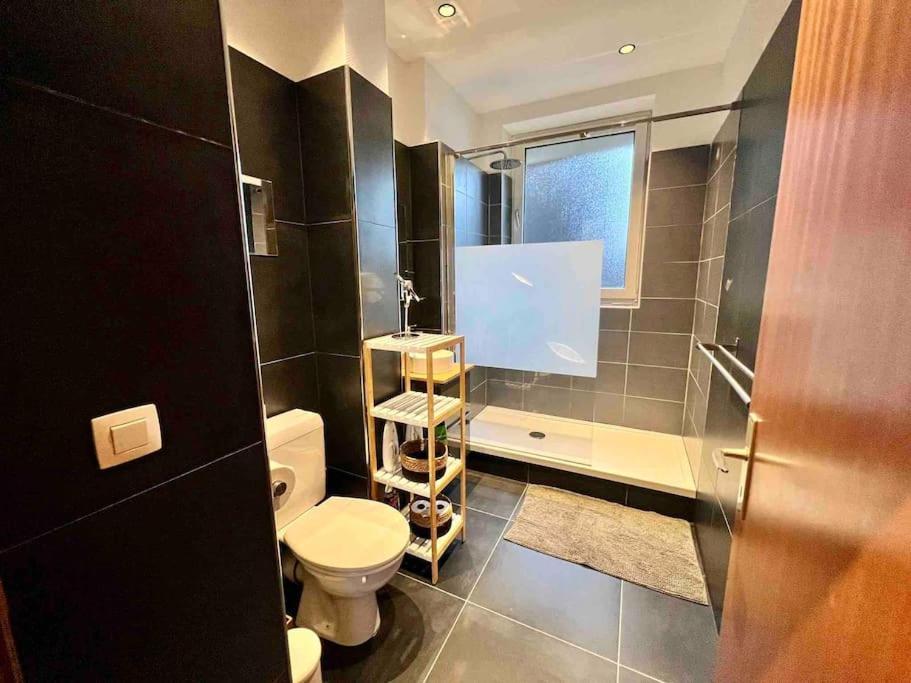 Bellevue - Grand Appartement Pour 5 Sur Les Quais De La Meuse Льєж Екстер'єр фото
